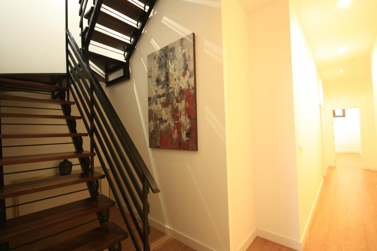 Apartamentos Setas Center Севилья Экстерьер фото